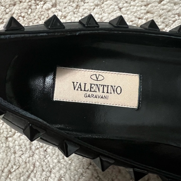 Valentino Garavani Rockstud Leather Flats - Picture 5 of 5
